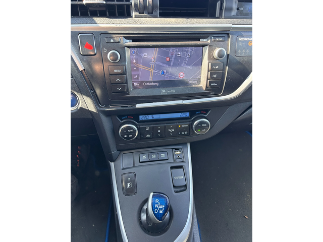 Toyota Auris 1.8HYBRID AVTOMAT/NAVI/KAMERA/KOJA - автомобили, коли, обяви за нови и употребявани 13