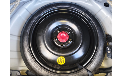 Toyota Auris 1.4D-4D* KLIMATRONIK* - автомобили, коли, обяви за нови и употребявани 13