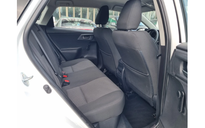 Toyota Auris 1.8i HYBRID - автомобили, коли, обяви за нови и употребявани 12
