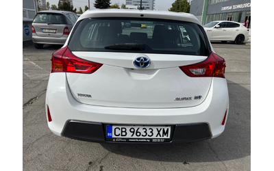 toyota-auris - 4