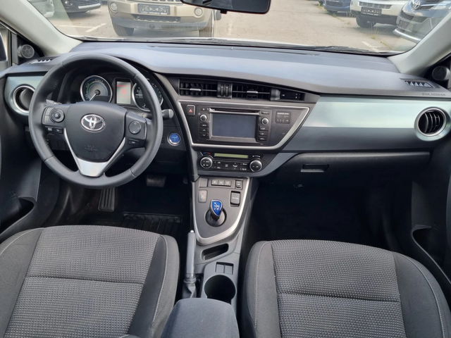 Toyota Auris 1.8i HYBRID - автомобили, коли, обяви за нови и употребявани 7