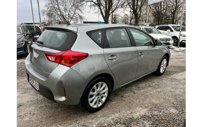 Toyota Auris 1, 6i-132k.c/6ск/ПОДГРЕВ/ТОП СЪСТОЯНИЕ!!! - автомобили, коли, обяви за нови и употребявани 6