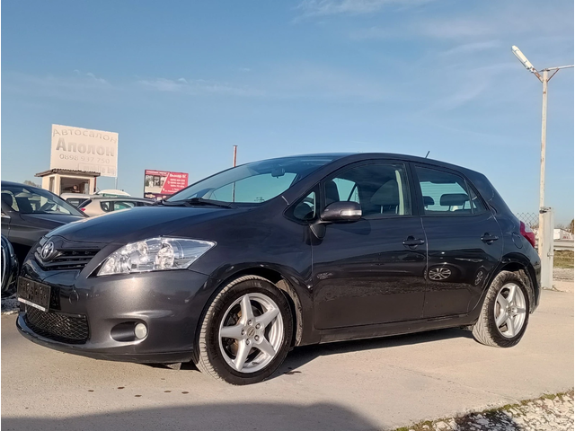 Toyota Auris 2.0D4D, 126кс - автомобили, коли, обяви за нови и употребявани 0