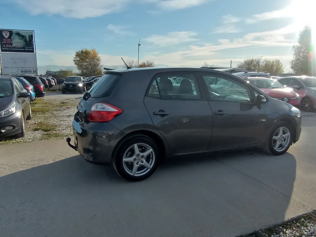 Toyota Auris 2.0D4D, 126кс - автомобили, коли, обяви за нови и употребявани 3