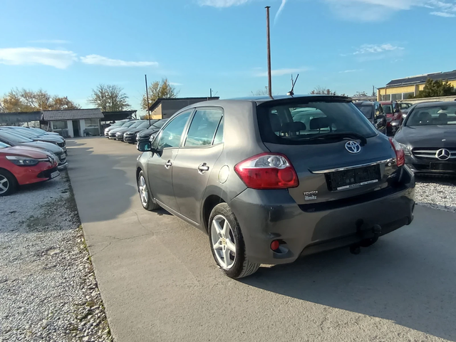 Toyota Auris 2.0D4D, 126кс - автомобили, коли, обяви за нови и употребявани 4