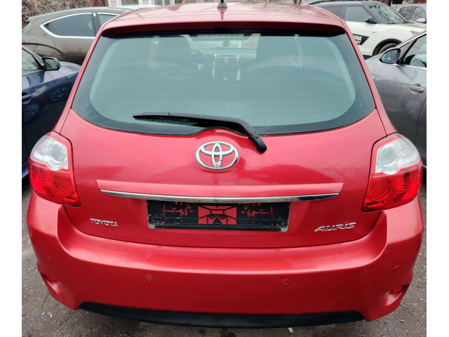 Toyota Auris 1.6i/SOLL - автомобили, коли, обяви за нови и употребявани 6