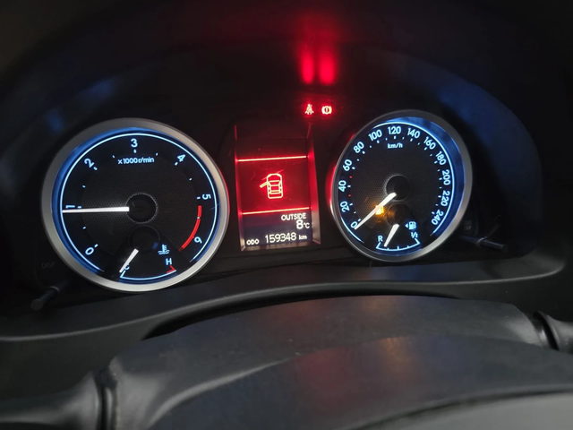 Toyota Auris 1.4d 90к.с 159хил.км. - автомобили, коли, обяви за нови и употребявани 15