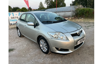 toyota-auris - 2