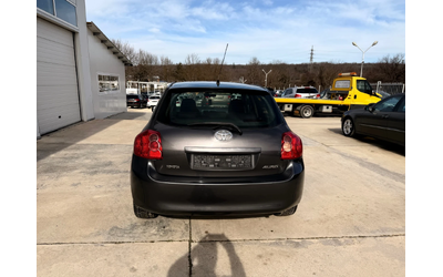 toyota-auris - 5