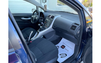Toyota Auris 1.4d4d 90k.c * UNIKAT* - автомобили, коли, обяви за нови и употребявани 14