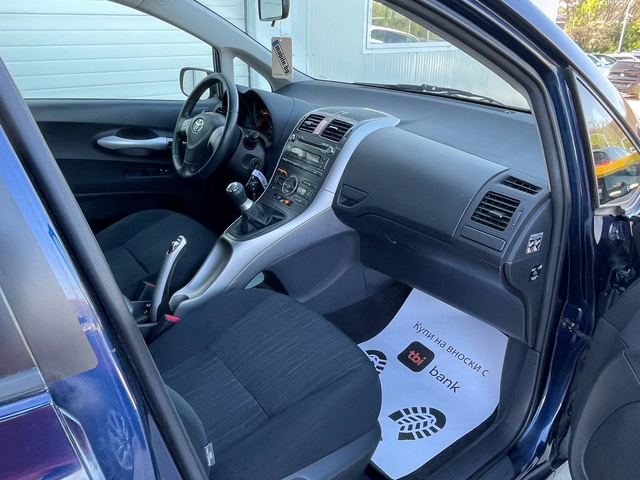 Toyota Auris 1.4d4d 90k.c * UNIKAT* - автомобили, коли, обяви за нови и употребявани 14