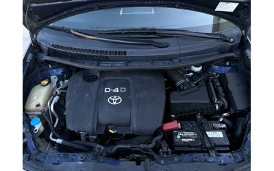 Toyota Auris 1.4d4d 90k.c * UNIKAT* - автомобили, коли, обяви за нови и употребявани 16