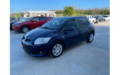 toyota-auris - 2