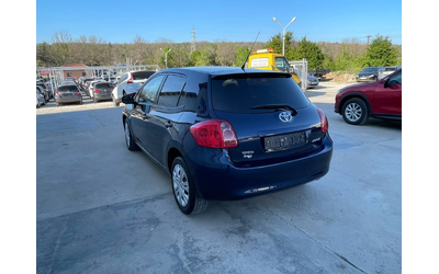 toyota-auris - 4