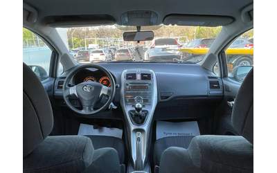 Toyota Auris 1.4d4d 90k.c * UNIKAT* - автомобили, коли, обяви за нови и употребявани 8