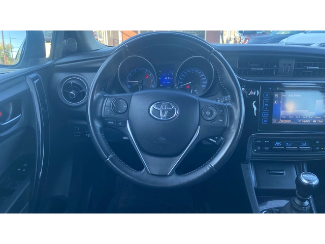 Toyota Auris 1.2T MT - автомобили, коли, обяви за нови и употребявани 10