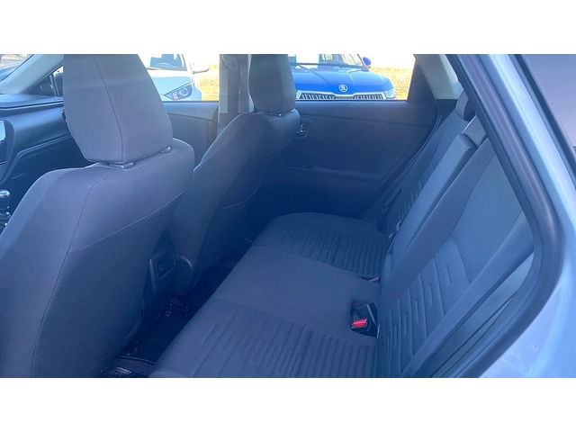 Toyota Auris 1.2T MT - автомобили, коли, обяви за нови и употребявани 12