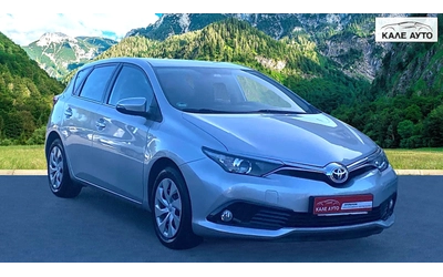 toyota-auris - 2
