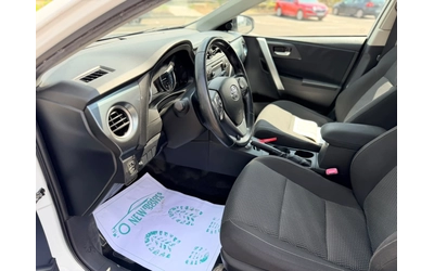 Toyota Auris 1.8Hybrid Серв.история Лизинг през Уникредит159 ев - автомобили, коли, обяви за нови и употребявани 8