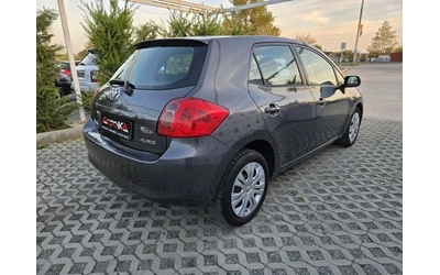 toyota-auris - 2