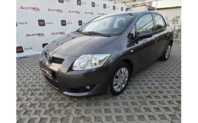 toyota-auris - 5
