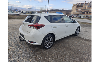 Тойота Аурис - автомобили, коли, обяви за нови и употребявани 6