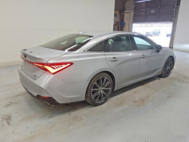 Toyota Avalon 3.5L 6 FRONT WHEEL DRIVE - автомобили, коли, обяви за нови и употребявани 3