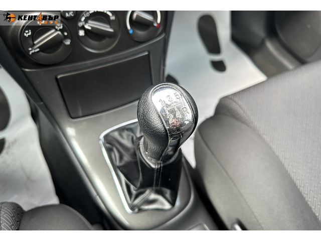 Toyota Avensis 1, 6i/От България/ГАРАНЦИЯ ОТ КЕНТАВЪР - автомобили, коли, обяви за нови и употребявани 10