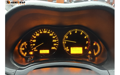 Toyota Avensis 1.8i 129 к.с. - автомобили, коли, обяви за нови и употребявани 13