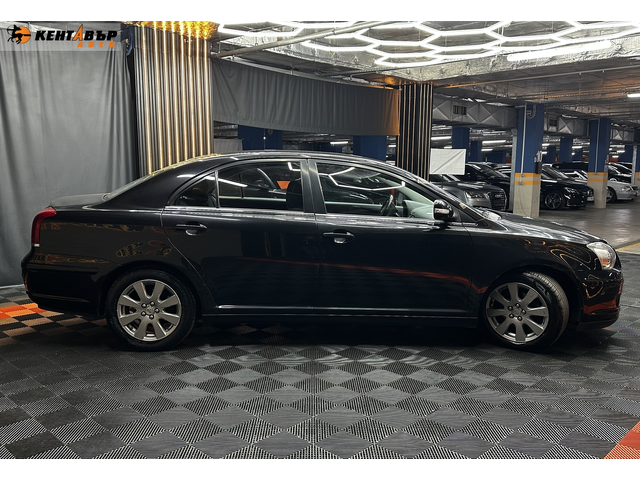 Toyota Avensis 1.8i 129 к.с. - автомобили, коли, обяви за нови и употребявани 1