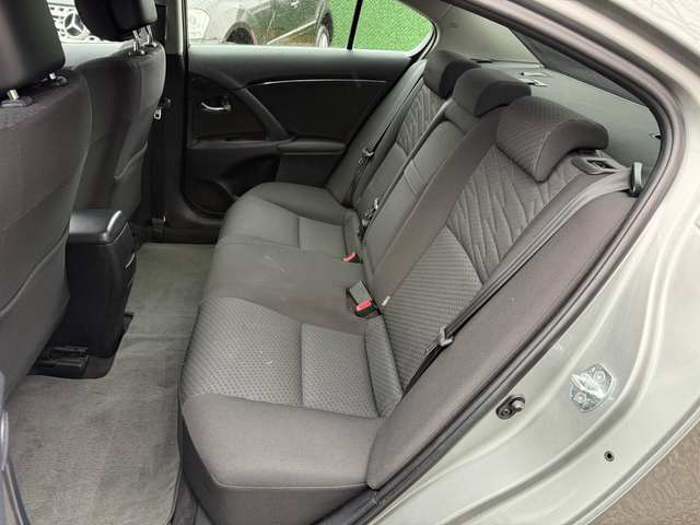 Toyota Avensis 1.8VVT-i 147hp СЕДАН - автомобили, коли, обяви за нови и употребявани 17