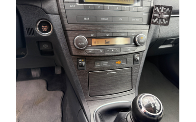 Toyota Avensis 1.8VVT-i 147hp СЕДАН - автомобили, коли, обяви за нови и употребявани 25