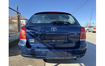 toyota-avensis - 4