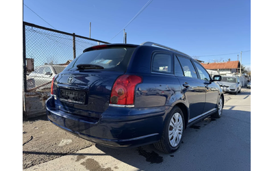 toyota-avensis - 5
