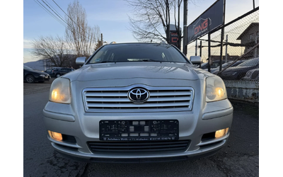 toyota-avensis - 1