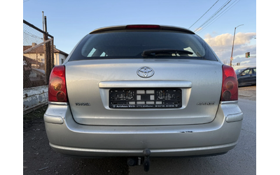 toyota-avensis - 4
