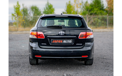 toyota-avensis - 4
