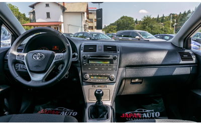 Toyota Avensis 1.8i 147HP С Гаранция! 186 000км!!! - автомобили, коли, обяви за нови и употребявани 8