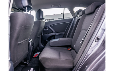 Toyota Avensis 1.8 VVT-i Automatic | С ГАРАНЦИЯ - автомобили, коли, обяви за нови и употребявани 13