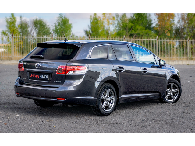 Toyota Avensis 1.8 VVT-i Automatic | С ГАРАНЦИЯ - автомобили, коли, обяви за нови и употребявани 3