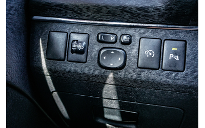 Toyota Avensis 1.8 VVT-i | С ГАРАНЦИЯ - автомобили, коли, обяви за нови и употребявани 13