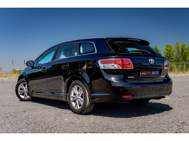 Toyota Avensis 1.8 VVT-i | С ГАРАНЦИЯ - автомобили, коли, обяви за нови и употребявани 5