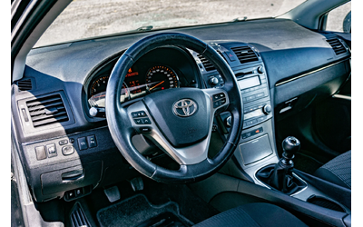 Toyota Avensis 1.8 VVT-i | С ГАРАНЦИЯ - автомобили, коли, обяви за нови и употребявани 8