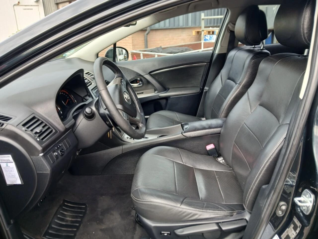 Toyota Avensis 2.0 VVT-i Automatic | ОЧАКВАН ВНОС! - автомобили, коли, обяви за нови и употребявани 8