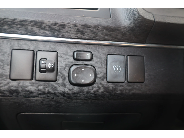 Toyota Avensis Avensis - автомобили, коли, обяви за нови и употребявани 16