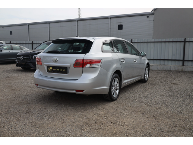 Toyota Avensis Avensis - автомобили, коли, обяви за нови и употребявани 4