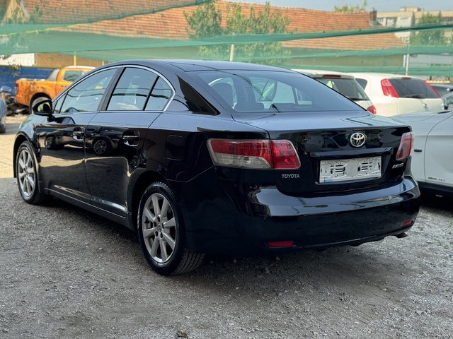 Toyota Avensis 2.0d4d 126hp NAVI - автомобили, коли, обяви за нови и употребявани 5