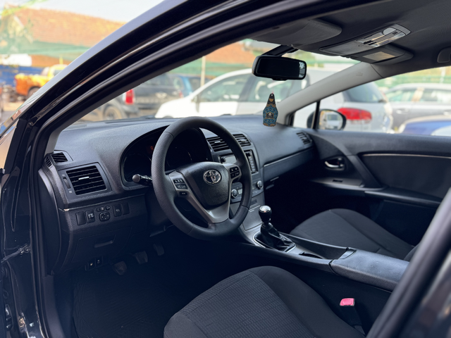 Toyota Avensis 2.0d4d 126hp NAVI - автомобили, коли, обяви за нови и употребявани 6