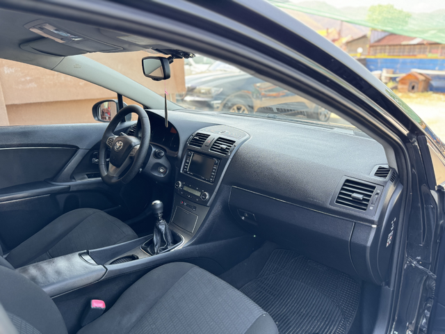 Toyota Avensis 2.0d4d 126hp NAVI - автомобили, коли, обяви за нови и употребявани 7