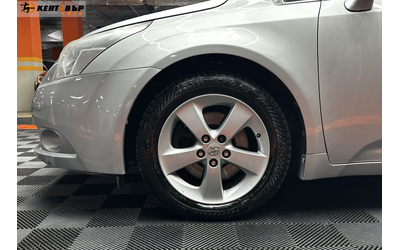 Toyota Avensis 2.2 d4d 150 кс. - автомобили, коли, обяви за нови и употребявани 6